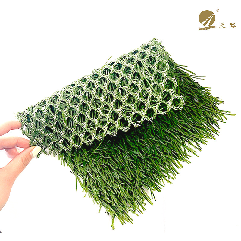 2024 New PE Material Artificial Grass Suitable For Soccer Fields Turf Cespe Artificial High Quality Tianlu