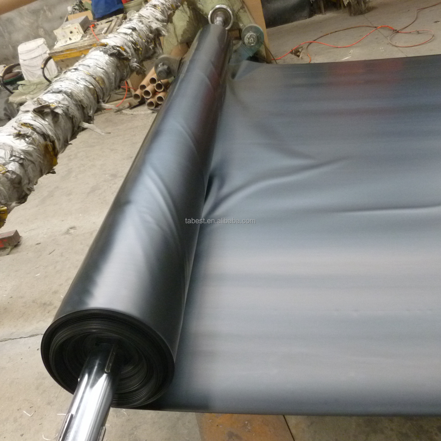 0.5mm 0.75mm HDPE geomembrane liner for fish pond / shrimp farming