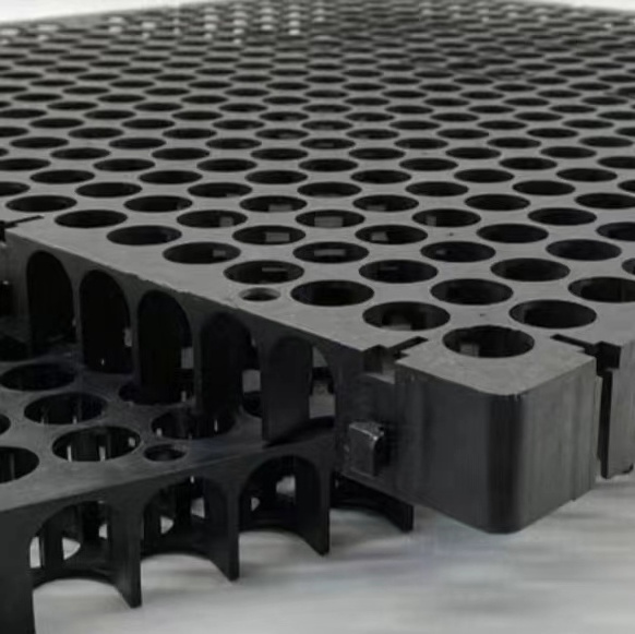 30mm Geocomposite Drainage Products Drainage Cell for Roof Garden Drainage