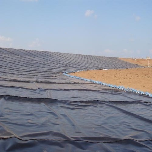 Smooth surface HDPE waterproof geomembrane for pond farming or artificial lake