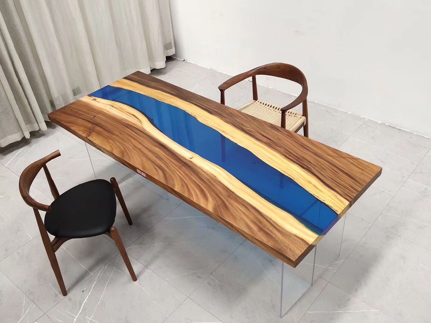 Epoxy resin solid wood river dining table top restaurant walnut wood custom made river resin table