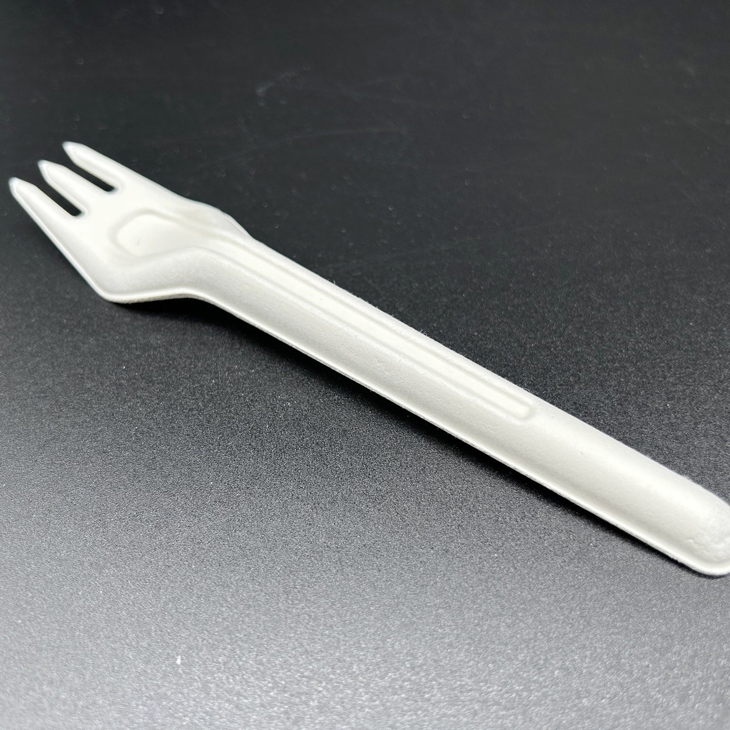 New Design Compostable Bagasse Forks Disposable Utensils Straw Tray Fiber Large Fork for Cake Noodles