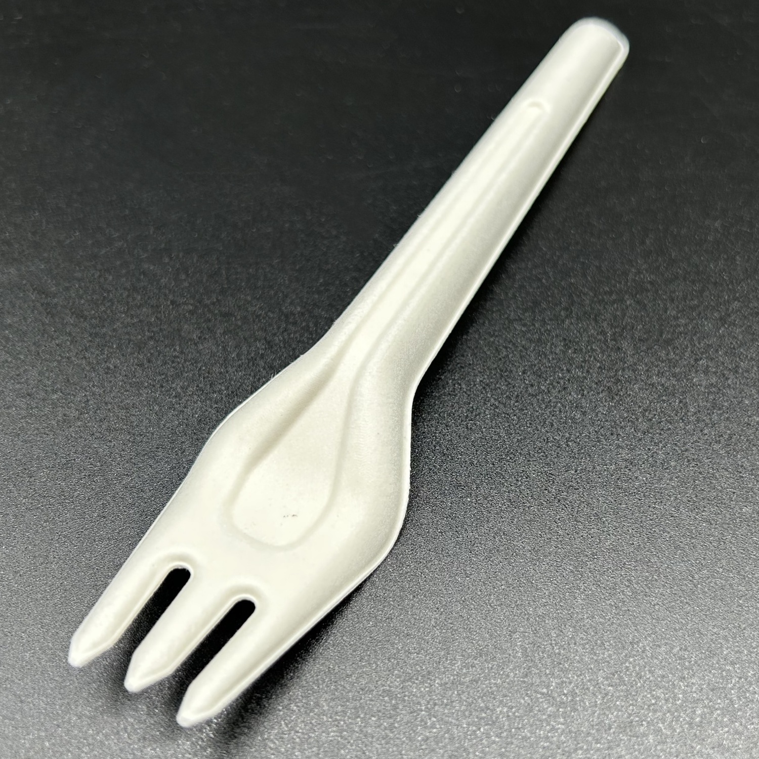 New Design Compostable Bagasse Forks Disposable Utensils Straw Tray Fiber Large Fork for Cake Noodles