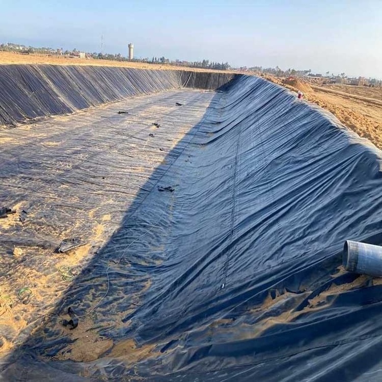 0.5mm hdpe geomembrane Factory direct HDPE geomembrane liner for ponds waterproofing blue black color