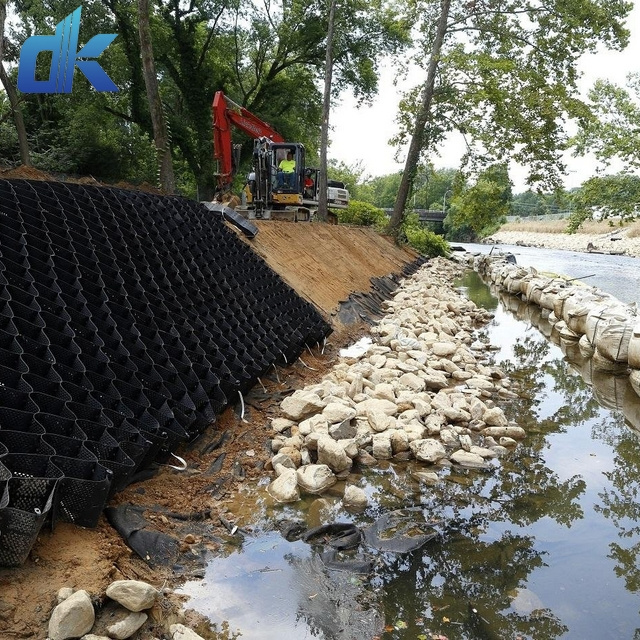 1mm thickness Textured and Perforated HDPE plastic geocell  unit cell system collect grave