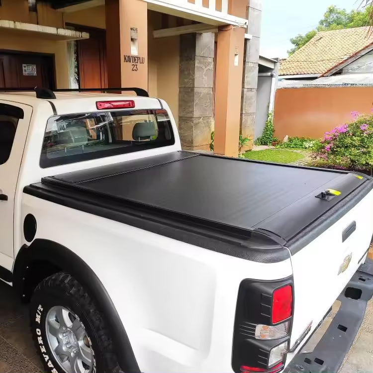 Pickup Waterproof Manual Truck Bed Tonneau Cover Roller Lid Retractable Hard Cover for Chevrolet Colorado