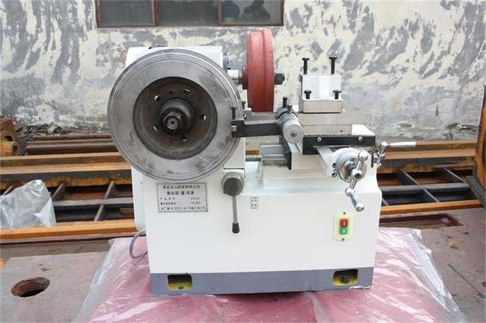 Brake Drum Disc lathe Cutting Machine C9335 Brake Drum Turning Lathe Machine