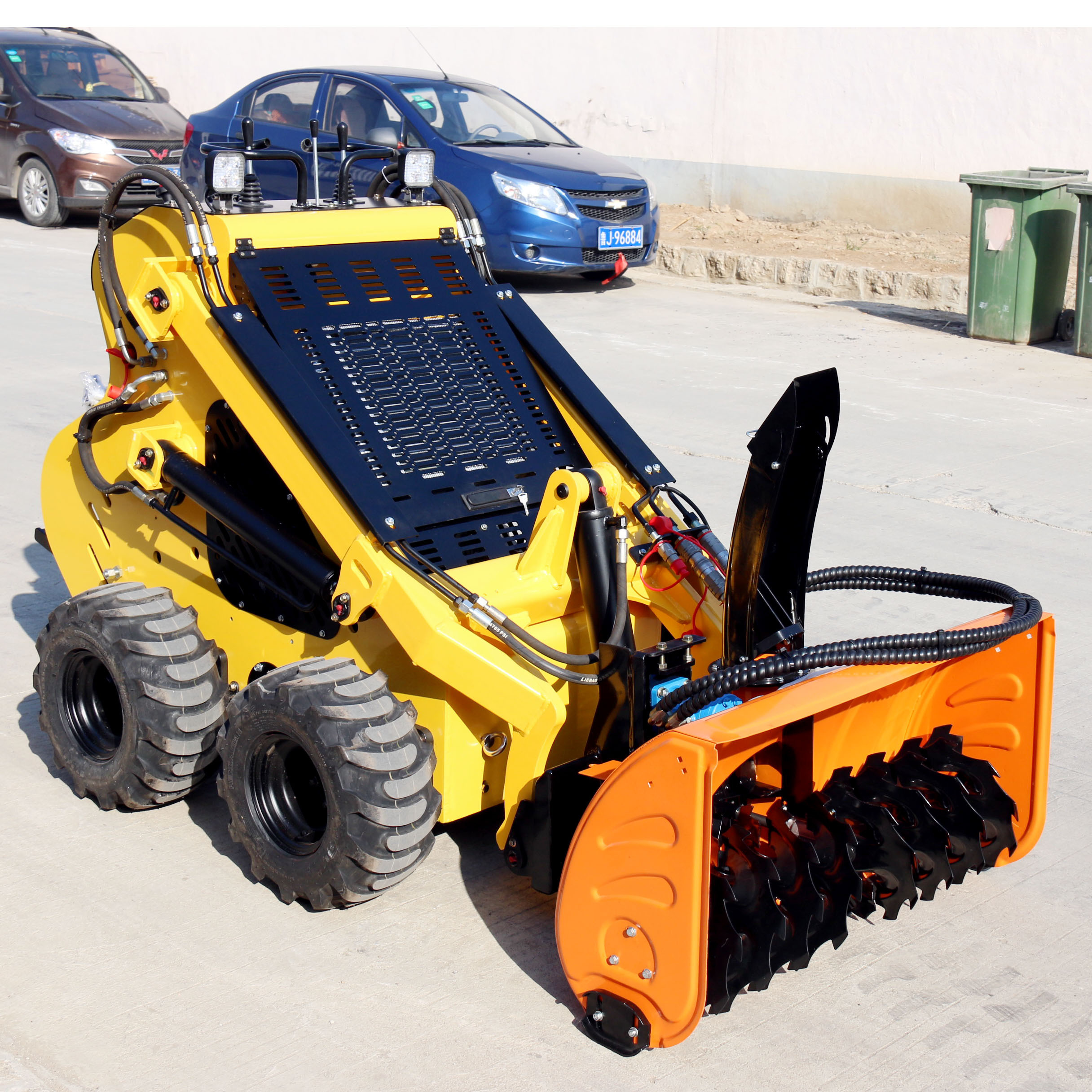 mini snow sweeper machine wheel loader with snow plow attachment