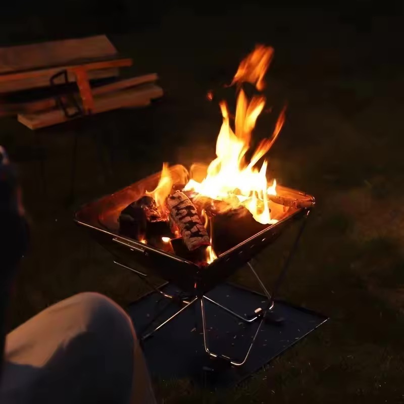 bbq grill with hanging chain