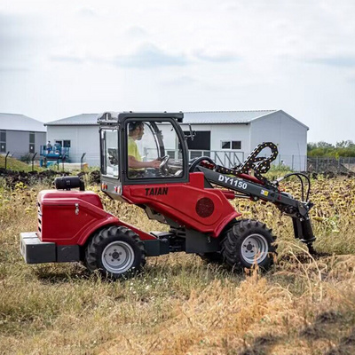 Avant Articulated Mini Front End Loader DY840 800kg Mini Garden Loader Farm Machinery Wheel Loader