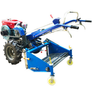 mini walking tractor potato harvester Mini sweet potato harvester can be operated by one person potatoes harvester 1 row machine