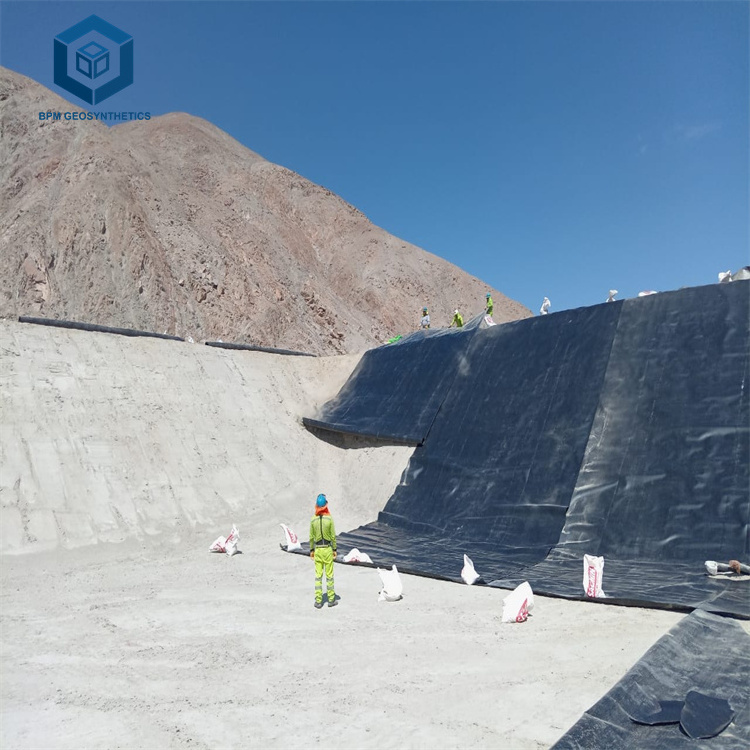 HDPE Geomembrane 1.5 mm Green Pond Liner GRI GM13 Geomembrane Manufacturer For Irrigation Ponds