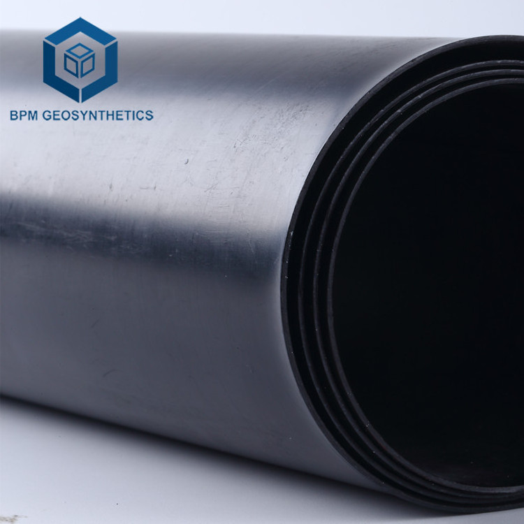 Geotextile Geomembane HDPE 0.2mm 1mm Thickness Plastic Sheet Three Layer Plastic Geomembrane Blown Film