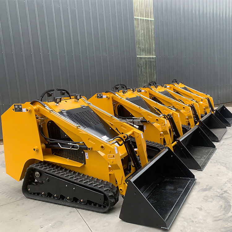 Engine 25 horsepower tracked diesel EPA Mini Skid Loader 500KG capacity with Various accessories such as snow blowers