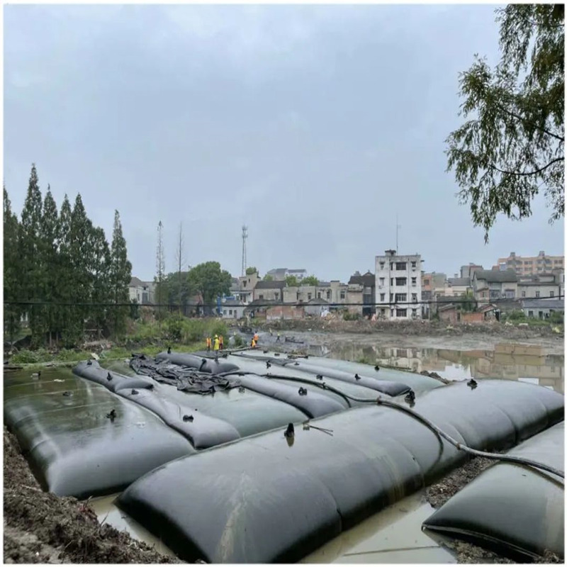 Xinfeng Manufacturing from Malaysia Concrete Bag manufactured from two layers of engineered fabric for Riverbank erosion control