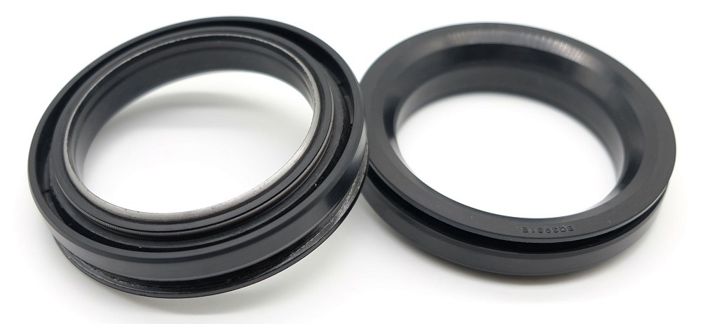 Kubota BQ3981E Vertical Shaft Seal Upright Shaft Seal for Kubota Tractors M7040 M9000 M9540 Prevents Oil Leakage from Thailand