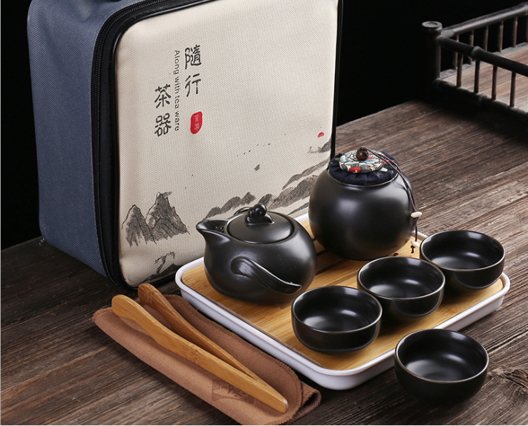 Portable ceramic travel Kung Fu storage bag gifts 4 cups two pots tray sets tea cup pot set with teapot