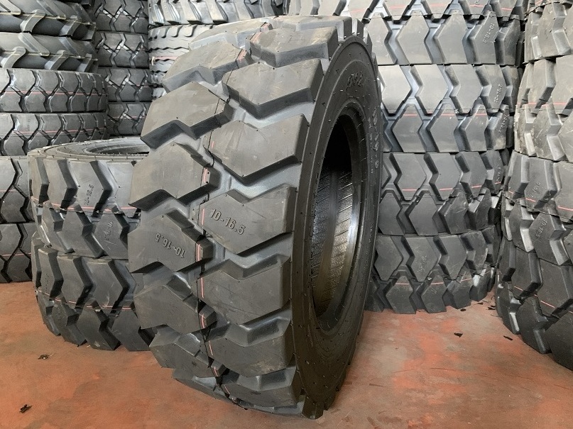 Skid Steer Tyre Industrial SKS-2 TIRE 10-16.5 12-16.5