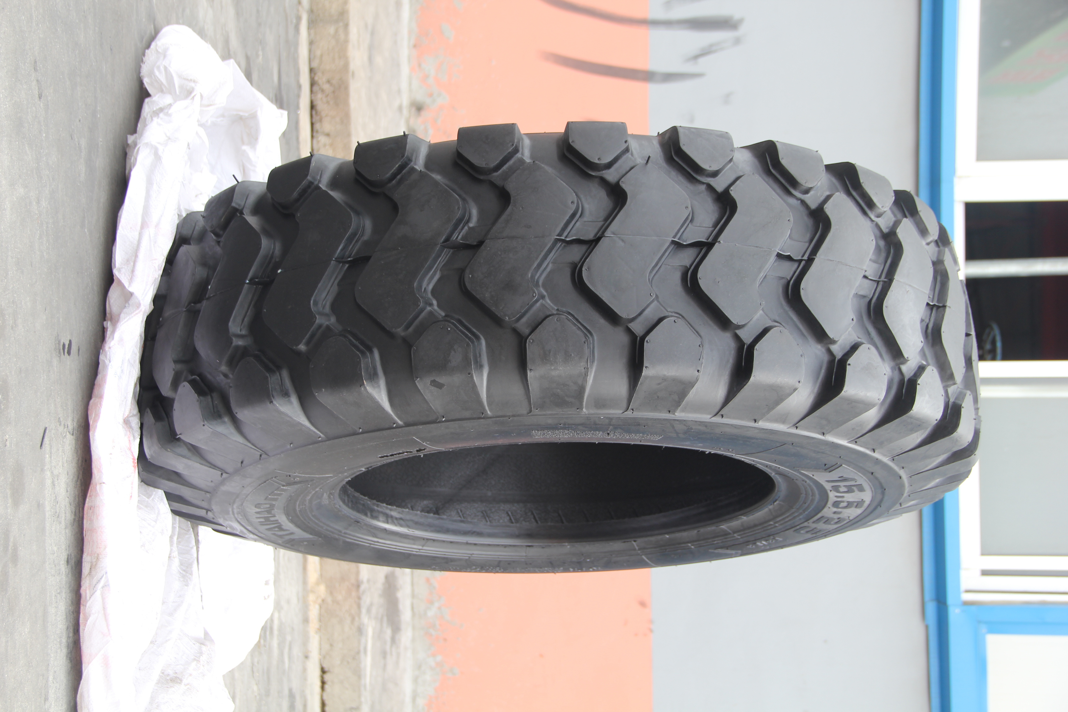 2022 New Tires China Wholesale Chinese bias OTR tyre 1600-25 1600-24 1800-25 E3 pattern