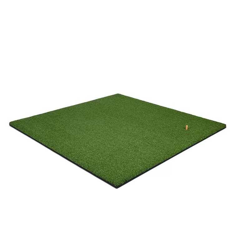 Durable Hard Rubber Base Driving golf hitting mat 30 mm grass Golf Swing Training Mat For Golf Practice