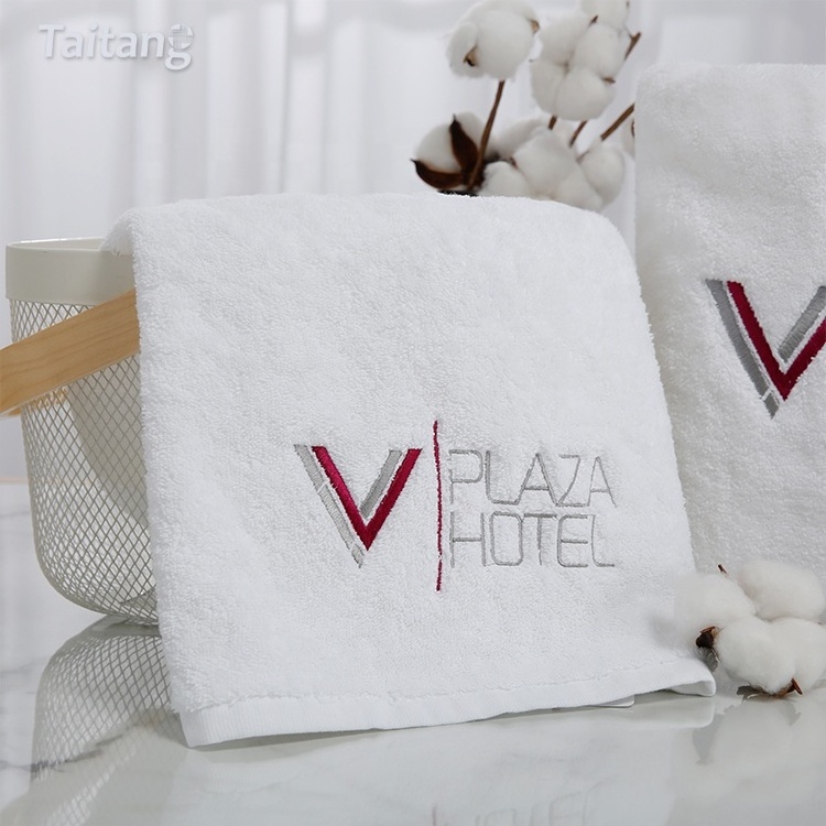 Customize Household Hotel Towels Set Embroidered Logo White 100% Cotton Face Hand Bath Towel Towels