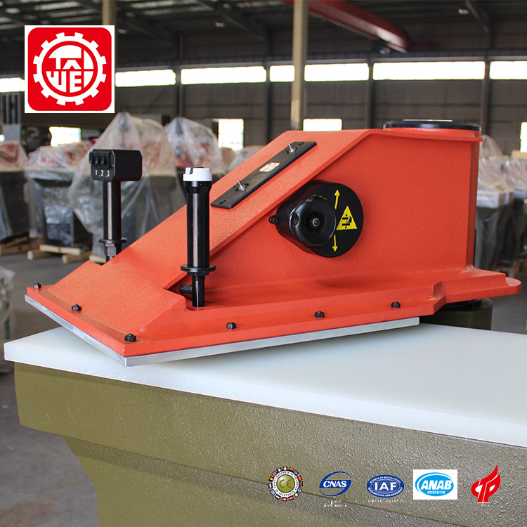 TW922/3+1 High -quality hydraulic Swing Arm hat/leathers shoes caps press die Cutting Machine