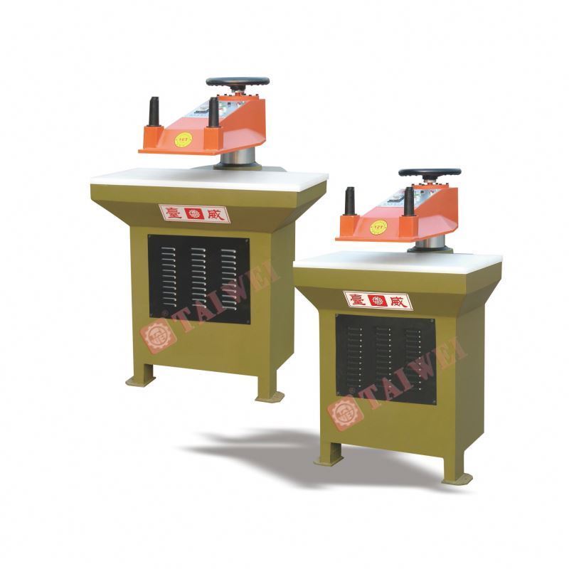 Small Slippers Making Machine/small Sticker Machine/softwood Cutting Machine