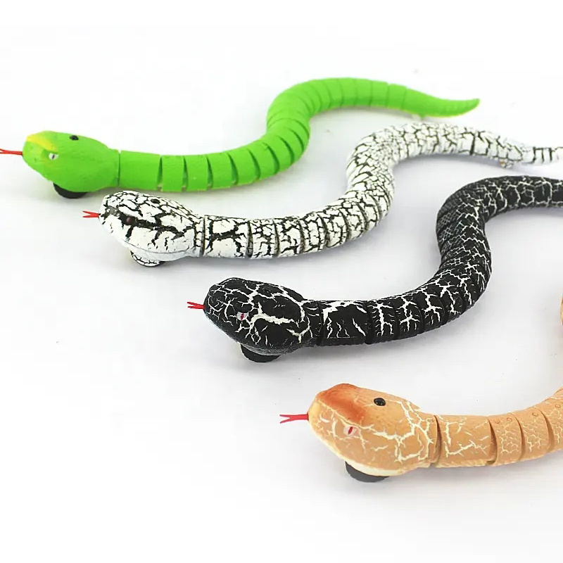 Hot Selling Kids Realistic Toy Snake Plastic Snake Toys Outdoor Remote Control Snake