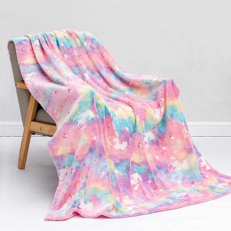 Wholesale Hot Sell Custom Flannel Plush Luminous Throw Blanket Glowing Unicorn blanket All Season Kids Glow in The Dark Blanket