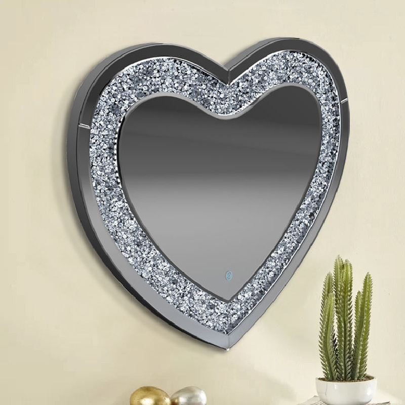 Modern Hot Sparkable Ornate Vanity Crushed Diamond Heart Shaped Crystal Wall Mirror