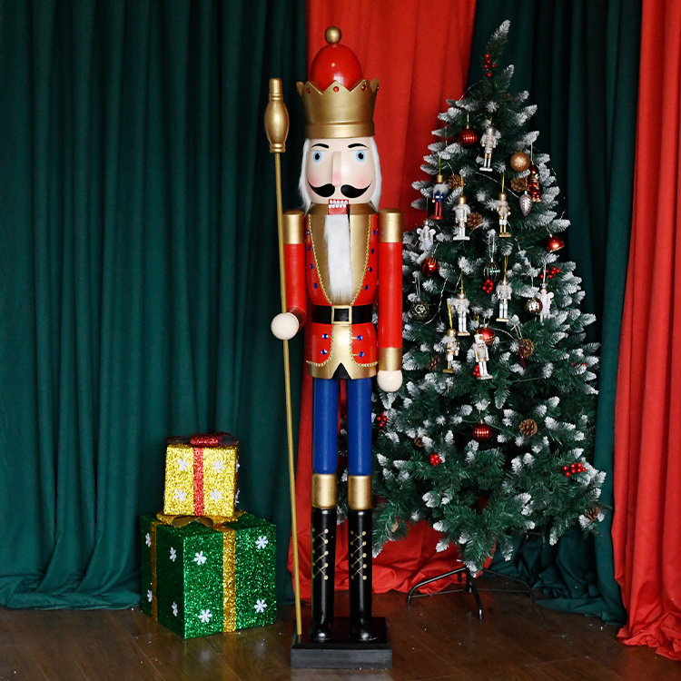 Popular Hot Sell 180cm 6ft Christmas Wooden Life Size Nutcracker for Xmas Decor