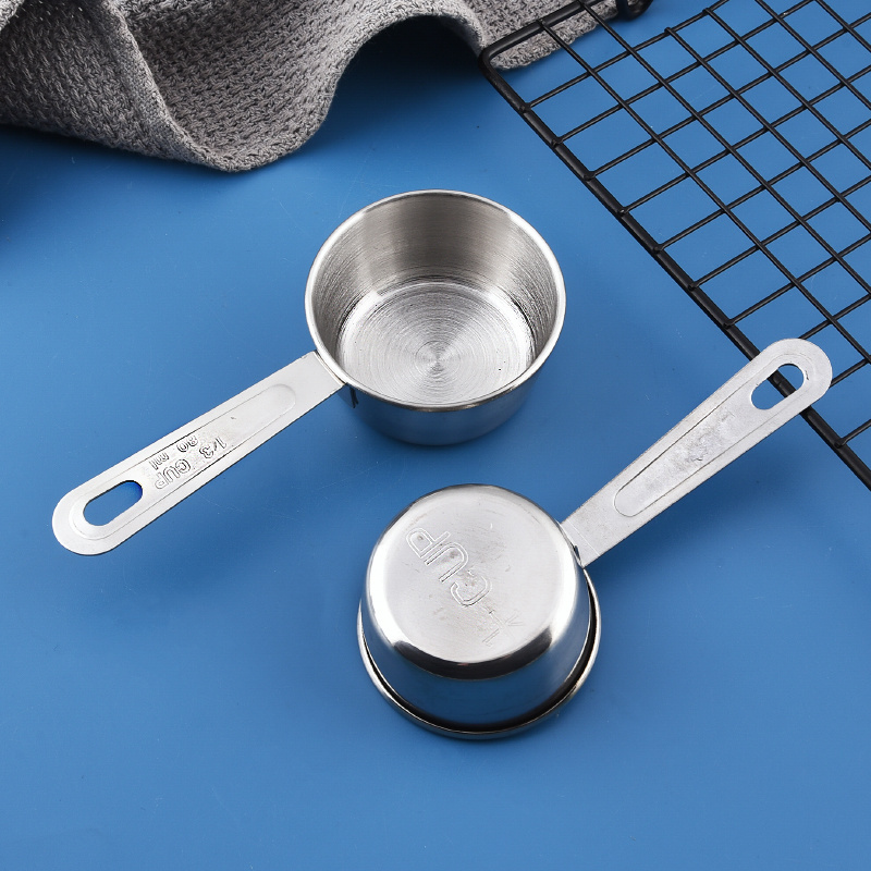 Jieyang factory wholesales stainless steel measuring cups