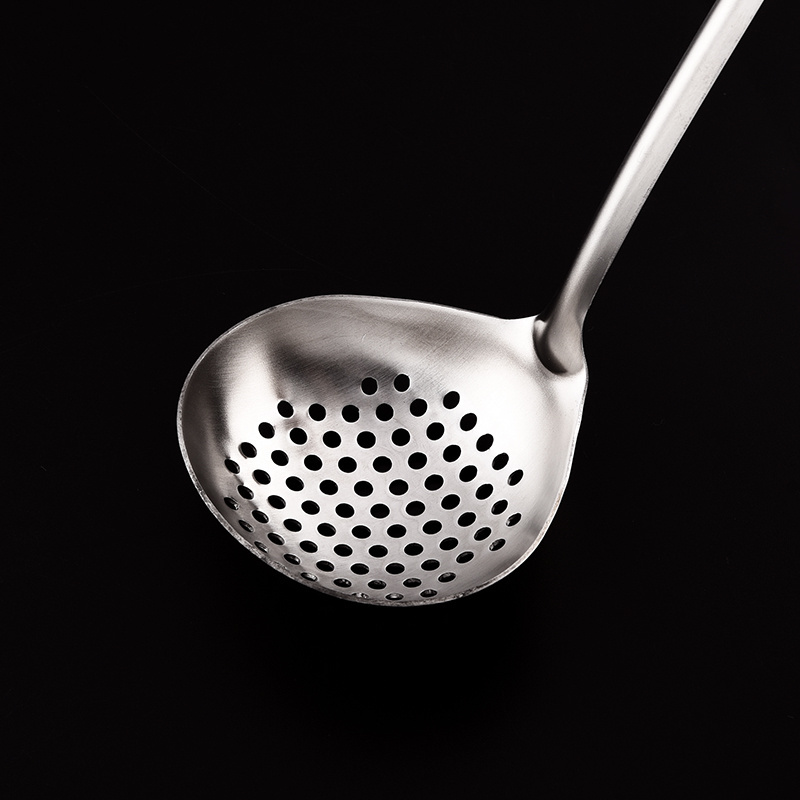 Stainless Steel Oil Separator Soup Ladle Gravy Food Fat Separator Skimmer Spoon,Soup Ladle Hot Pot Oil Filter Spoon