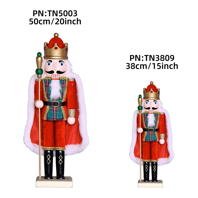 Factory Wholesale High Quality King Cape Style 38cm/50cm Wooden Xmas Nutcracker