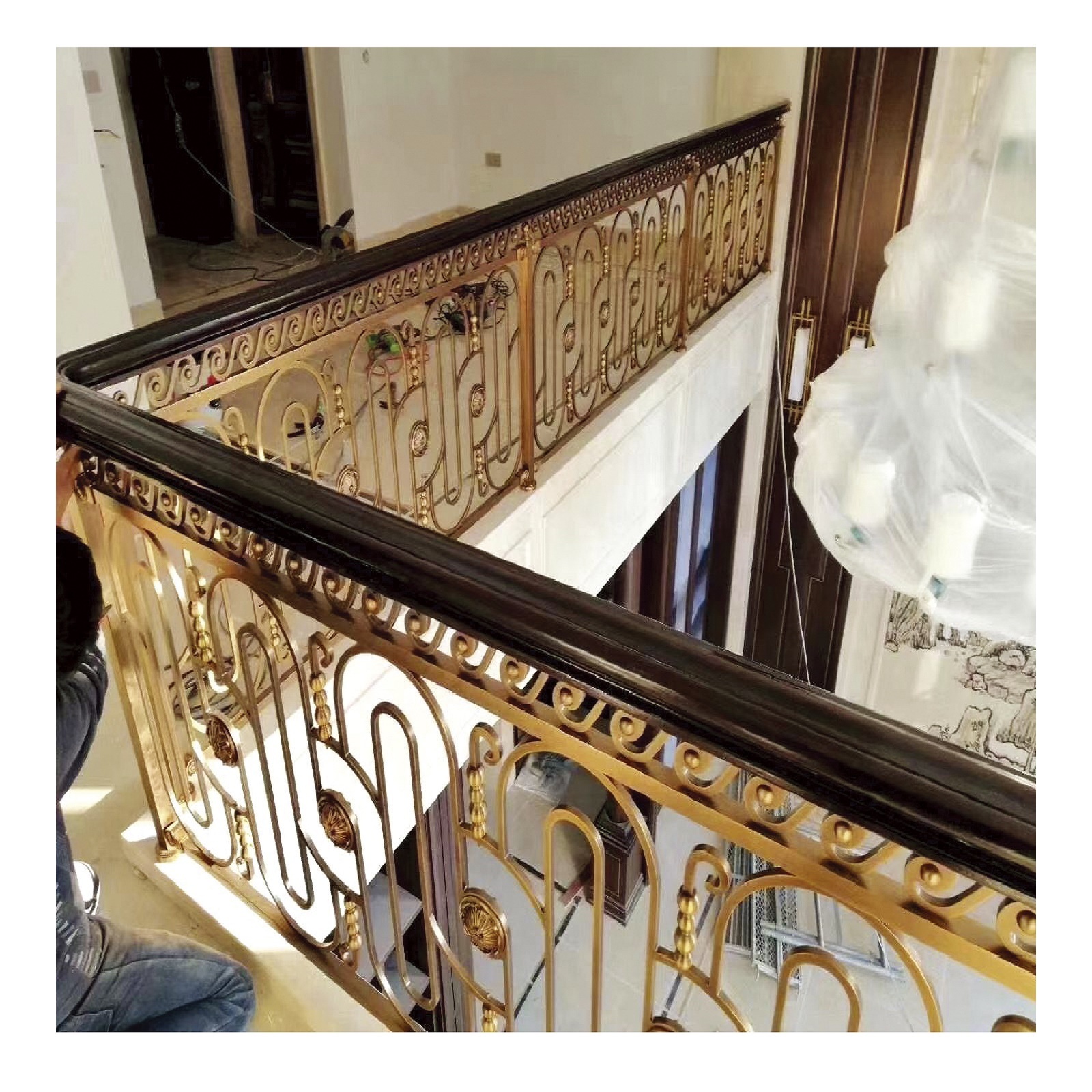 TAKA aluminium metal balusters carved Brass stair railing handrails luxury design balustrades for stairs