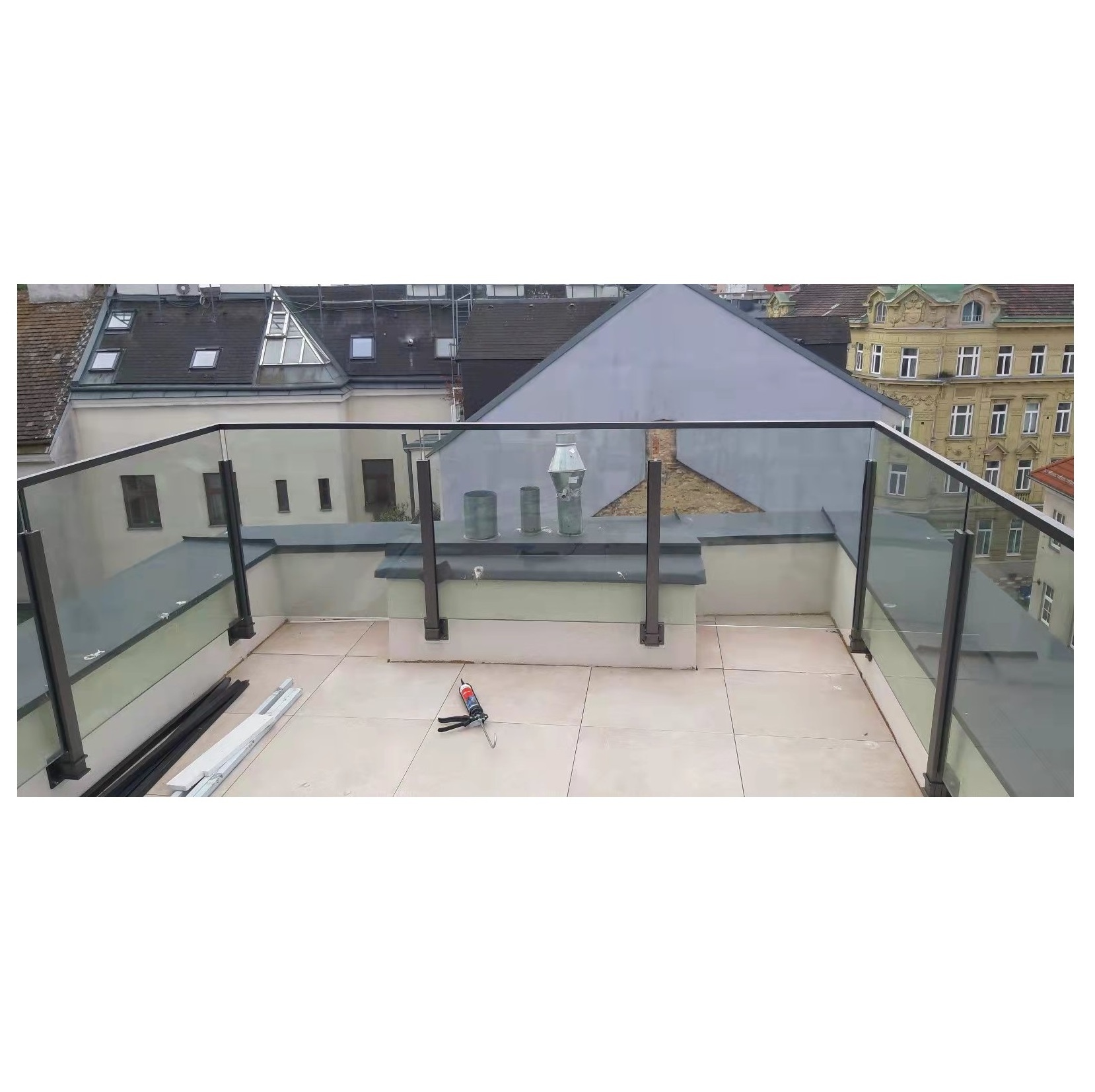 Hot Sale Balcony Post Railing Outdoor Terrace Stainless Steel Black Glass Balustrade Designs