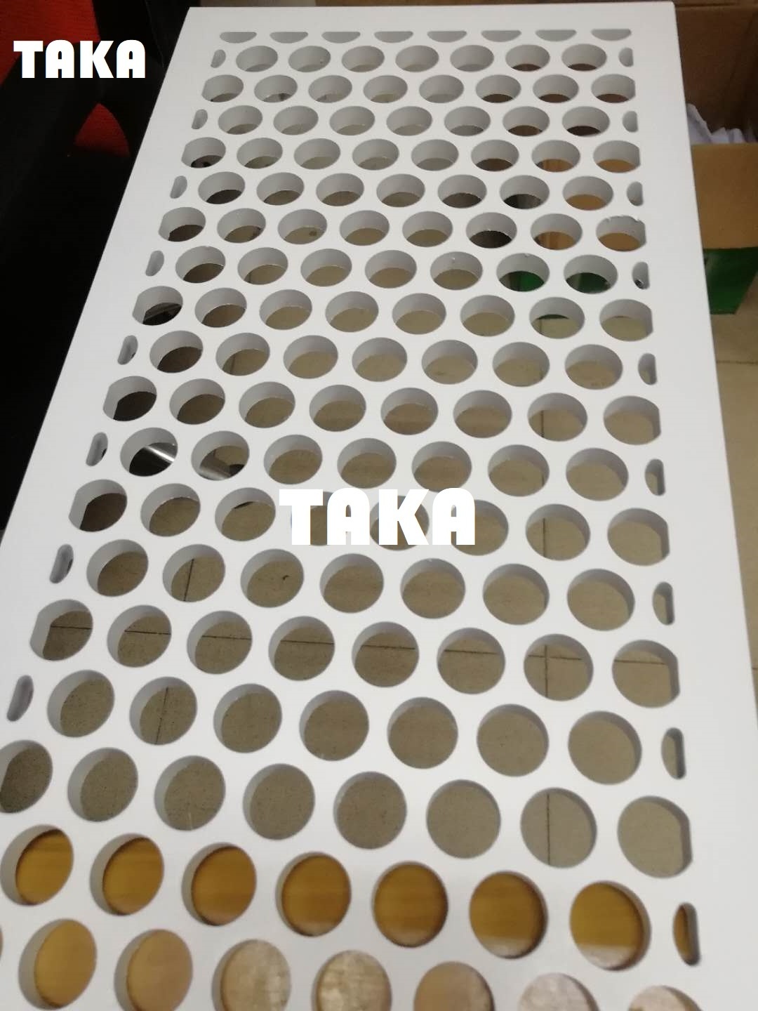 aluminium or stainless steel Metal Privacy Screen Golden Dubai Room Dividers Screens