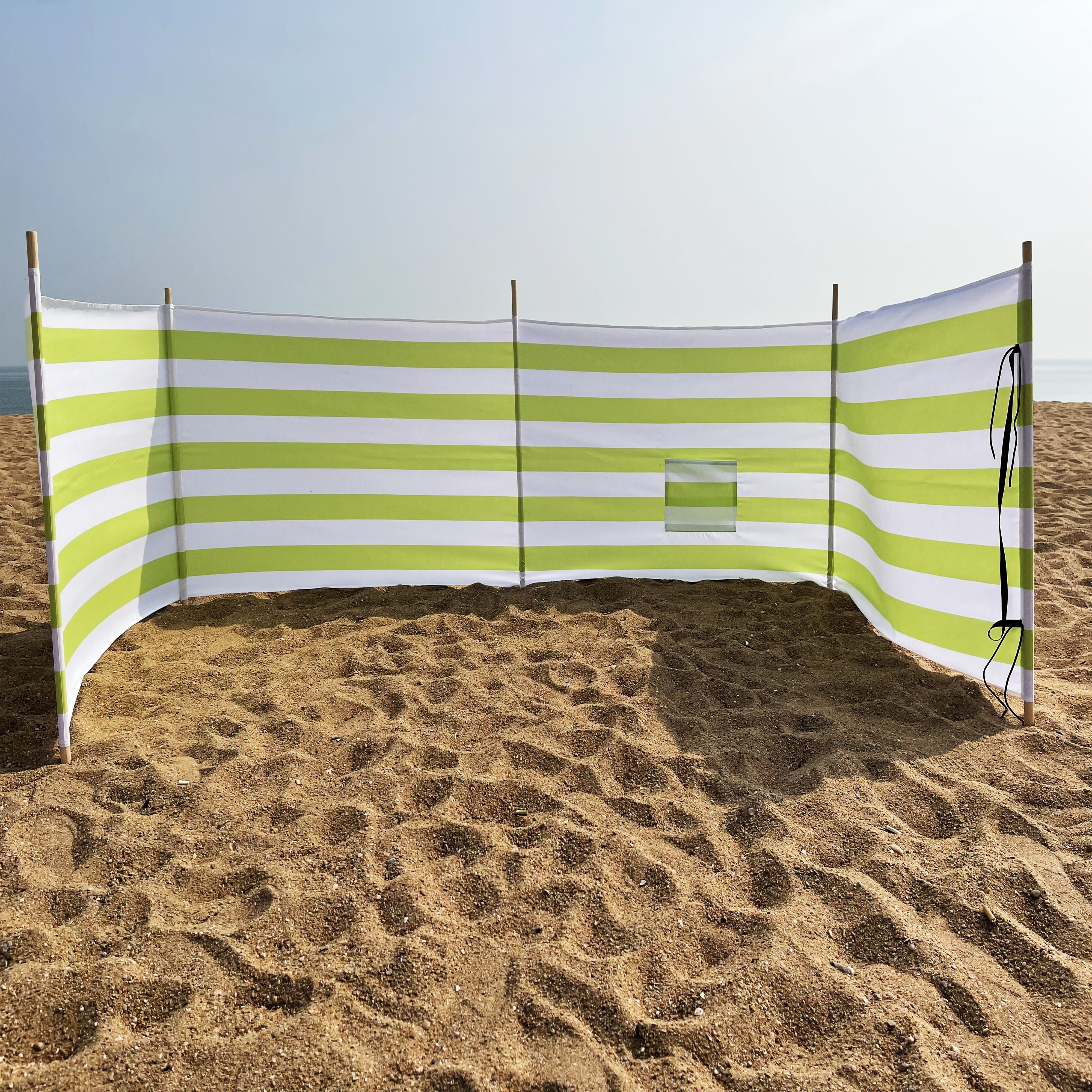 Soft Strong material Customized wooden poles Outdoor Camping Wind Screen Shield Sun Shade Beach Windbreaker