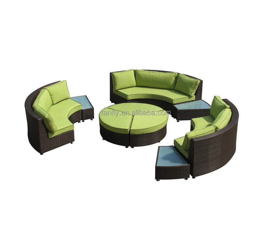 High Quality Patio Outdoor Garden Semi-circle Sectional Half Moon Rattan Sofas Sets with Coffee Table