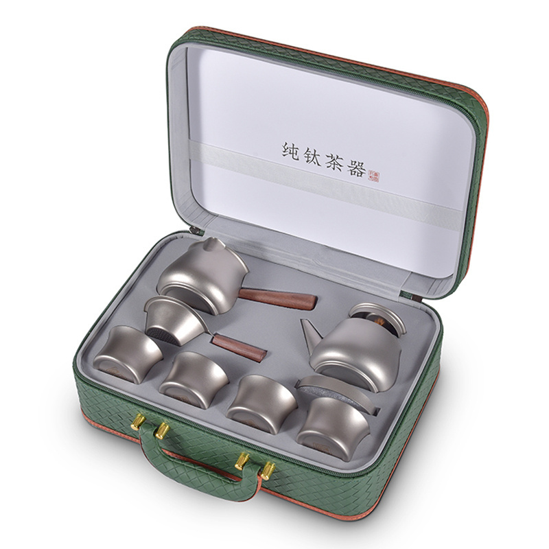 7 in 1 Chinese Kung Fu Travel Tea Set A pot With Four Cups Hot Sells Customized Tea Cups Pure Titanium Portable Tea Set