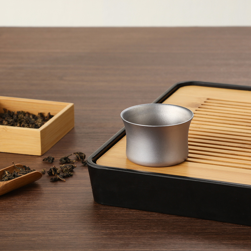 7 in 1 Chinese Kung Fu Travel Tea Set A pot With Four Cups Hot Sells Customized Tea Cups Pure Titanium Portable Tea Set