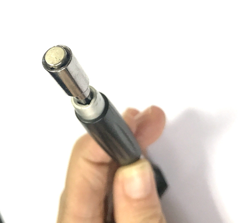 Telescoping Magnetic Pick Up Tool (Magnet to Pickup Nails, Screws, and Metal Scraps)