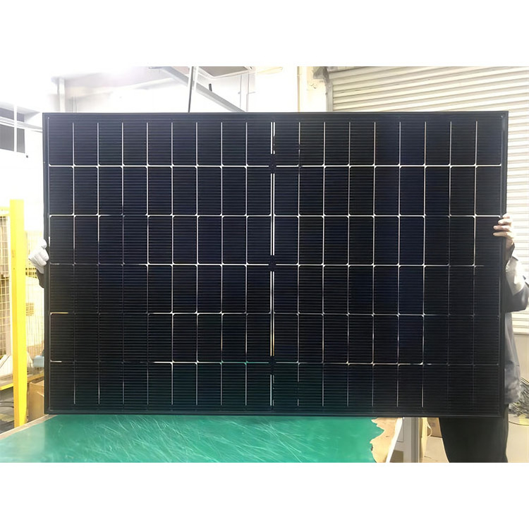 Rotterdam EU Warehouse TOPCon N-type Bifacial All Black Solar Panels 410 Watt 420w 425w Germany