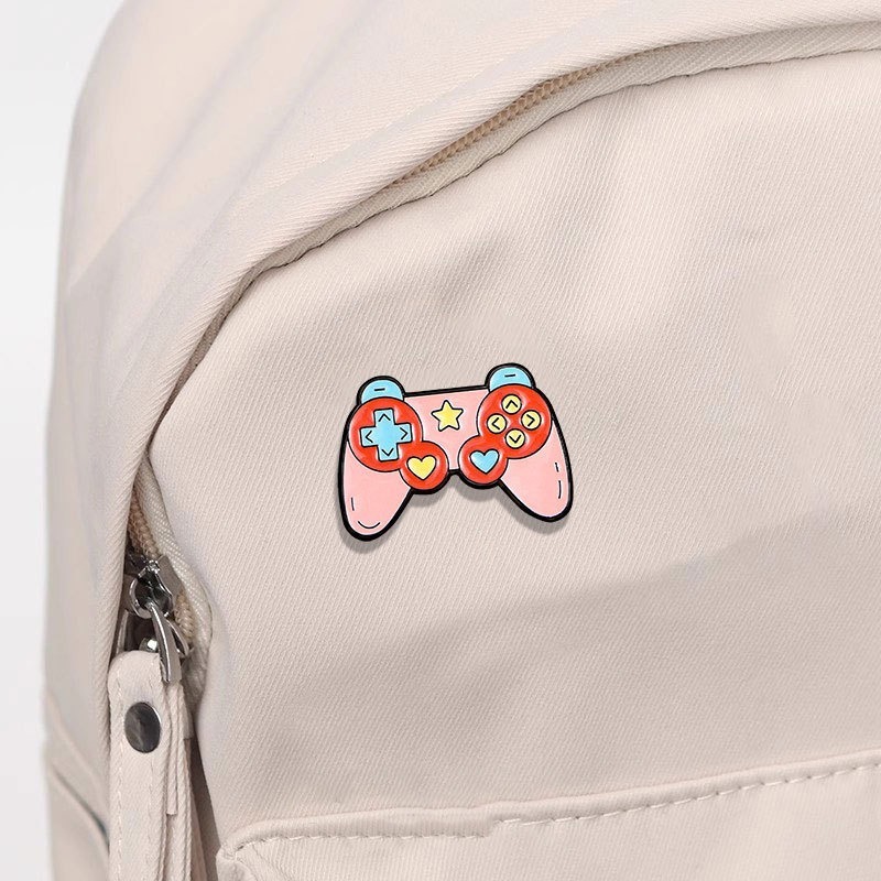 Customized Original Design Brooch Cartoon Sweet Game Console Headphone Design Children's Badge Pin