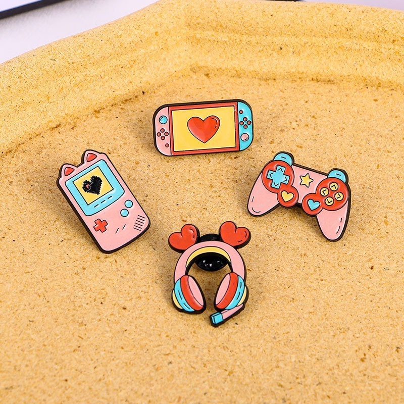 Customized Original Design Brooch Cartoon Sweet Game Console Headphone Design Children's Badge Pin