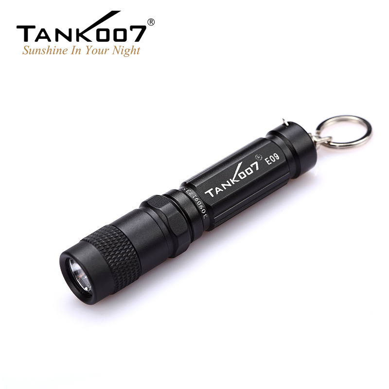 Tank007 E09 Popular christmas gift keychain torch mini led torch torch battery flashlight with carabiners