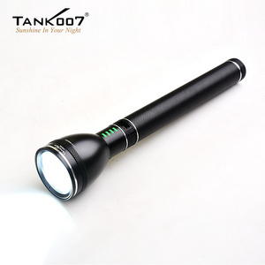 Hot selling Outdoor Flashlight high power rechargeable Bright long-range Torch Flashlight with a full cell battery indicator