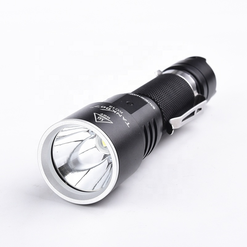 Tank007 flash light powerful rechargeable battery high power torch LED 1000 lumen tactical flashlight