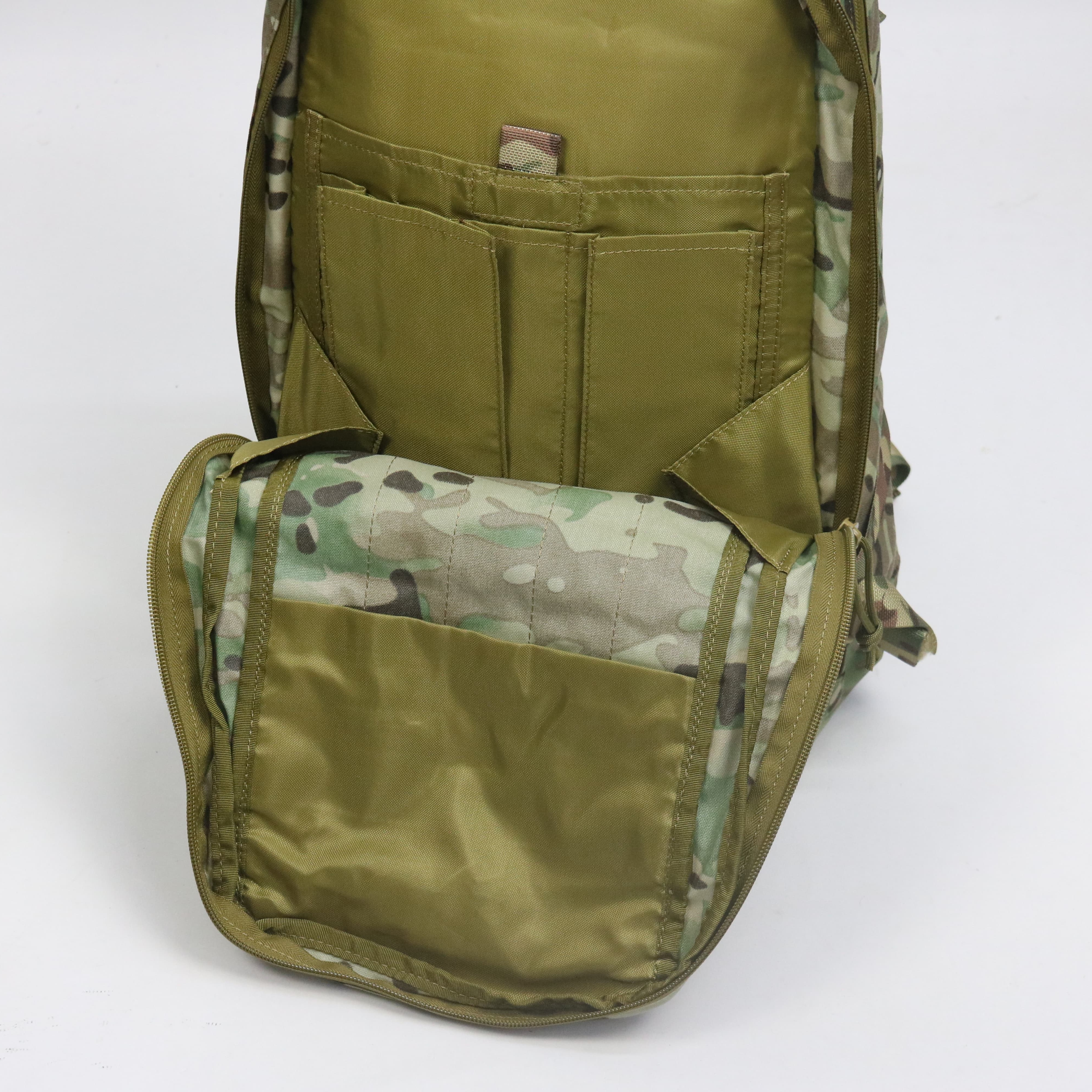 24L Capacity Travel Climbing Bag Backpack Canvas Bucket Shoulder Sports Rucksack Waterproof Bag Camouflage Unisex Nylon Zipper