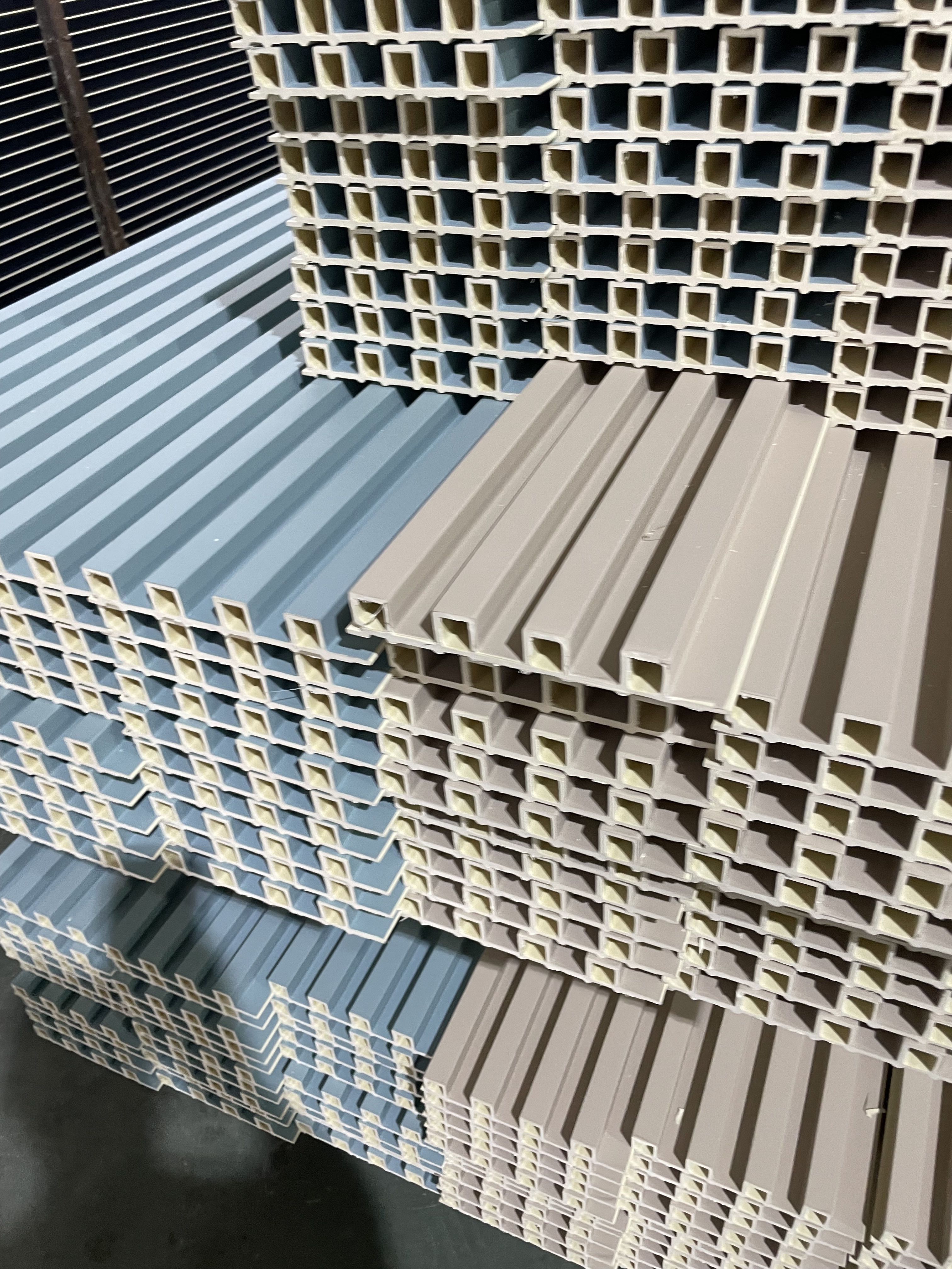 wholesale indoor fluted seamless  wave slat pvc cladding texture slat  spc wpc wall panel